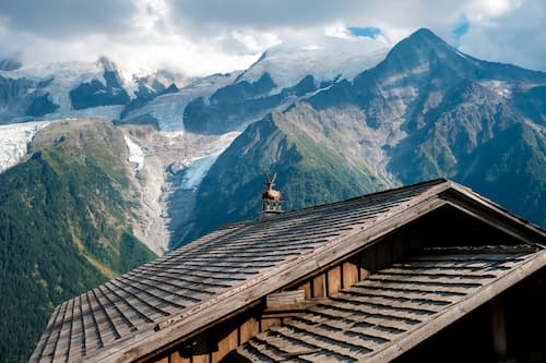 toiture de montagne